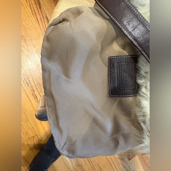 Vintage Coach Signature Shearling Duffle With Suede Bottom - Picture 16 of 17